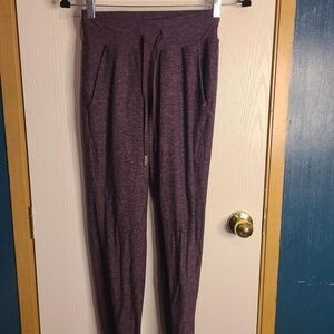 747 Lululemon Ready to Rulu Pant Joggers in Heathered Arctic Plum